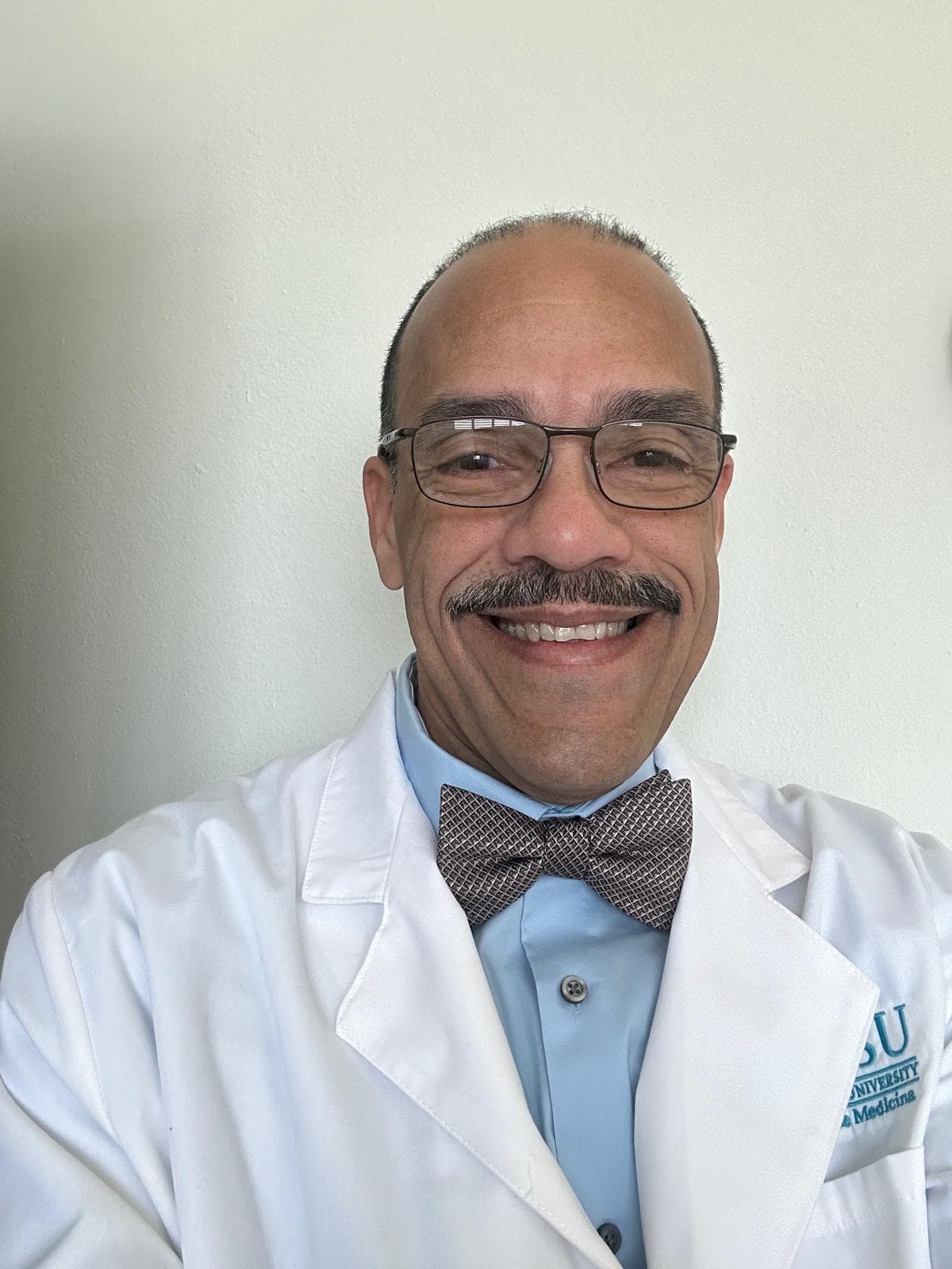 Dr. Edwin Rodríguez Allende